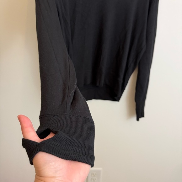 Athleta V Neck Pullover Sweatshirt Women L Seasoft Willow Black Long Sleeves - Picture 5 of 6